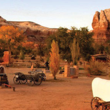 hole-in-the-rock-foundation